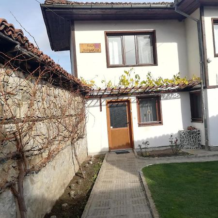 Guest House Terziiski Koprivshtitsa Luaran gambar