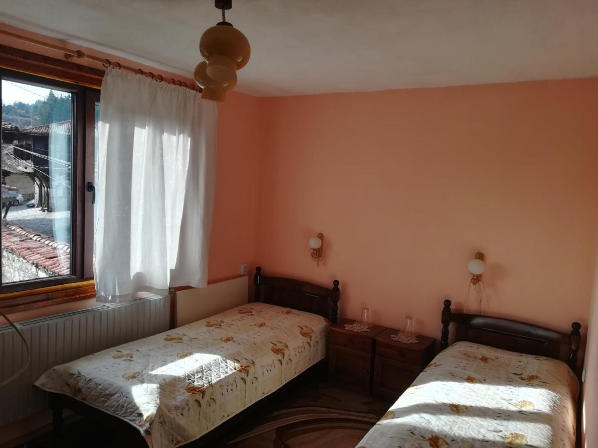 Guest House Terziiski Koprivshtitsa Luaran gambar